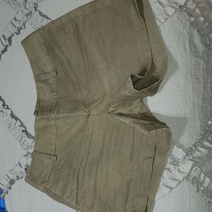 BANANA REPUBLIC Shorts